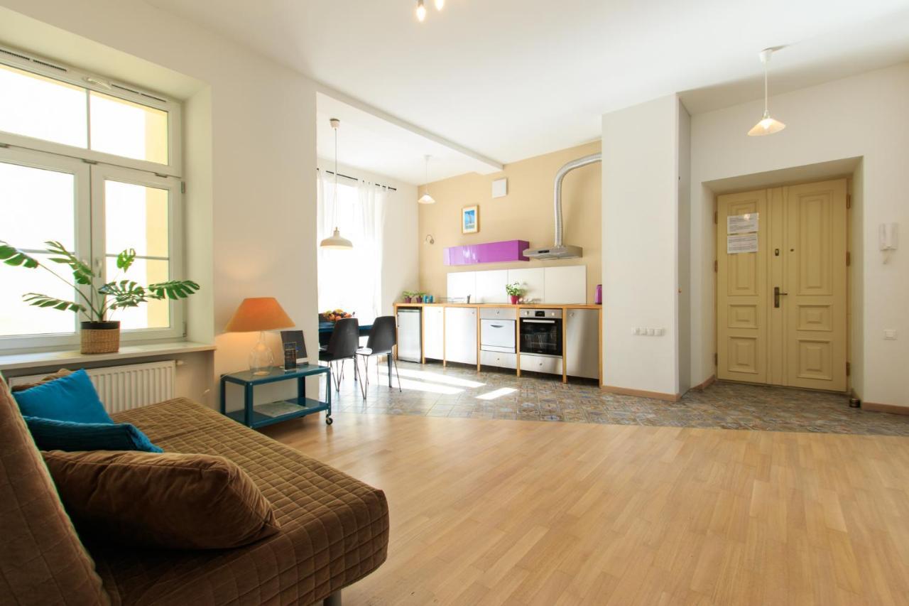 Rental Apartments Wilcza وارسو المظهر الخارجي الصورة